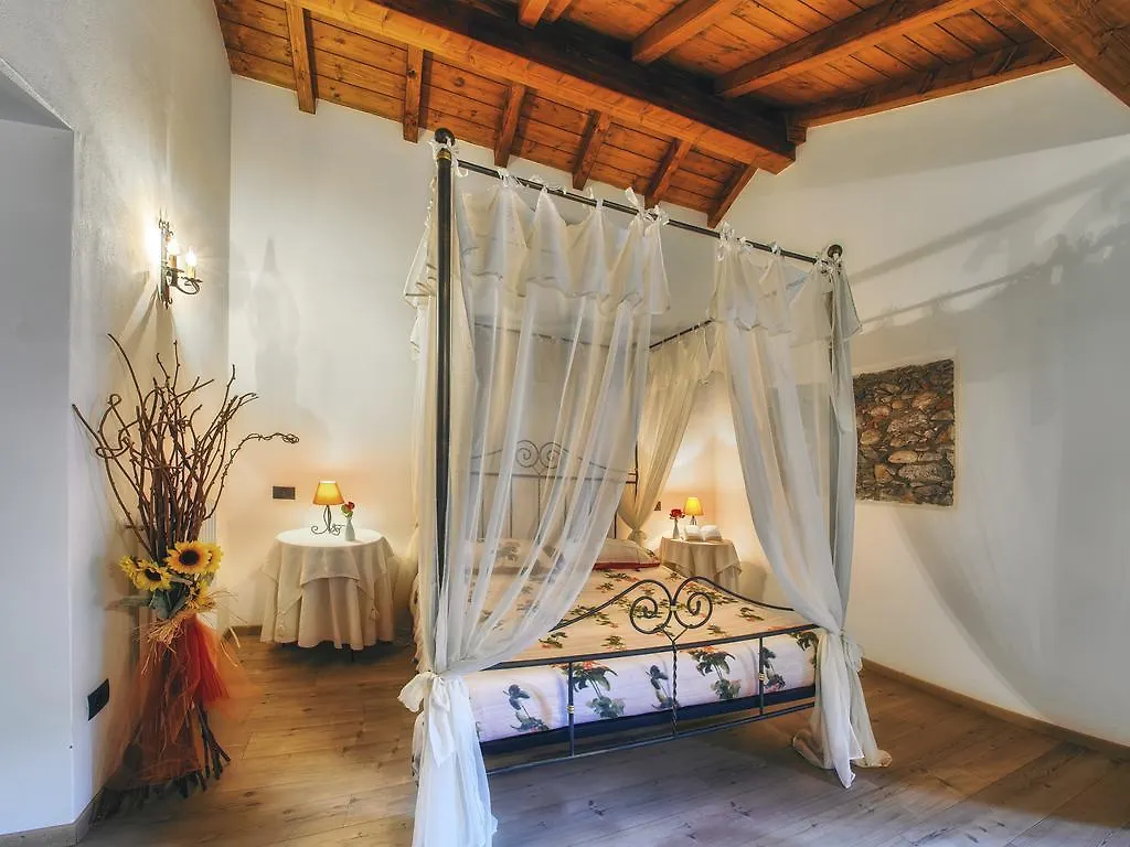 Villa Vinicia, Pool, Jacuzzi, Airco Domaso Guest house