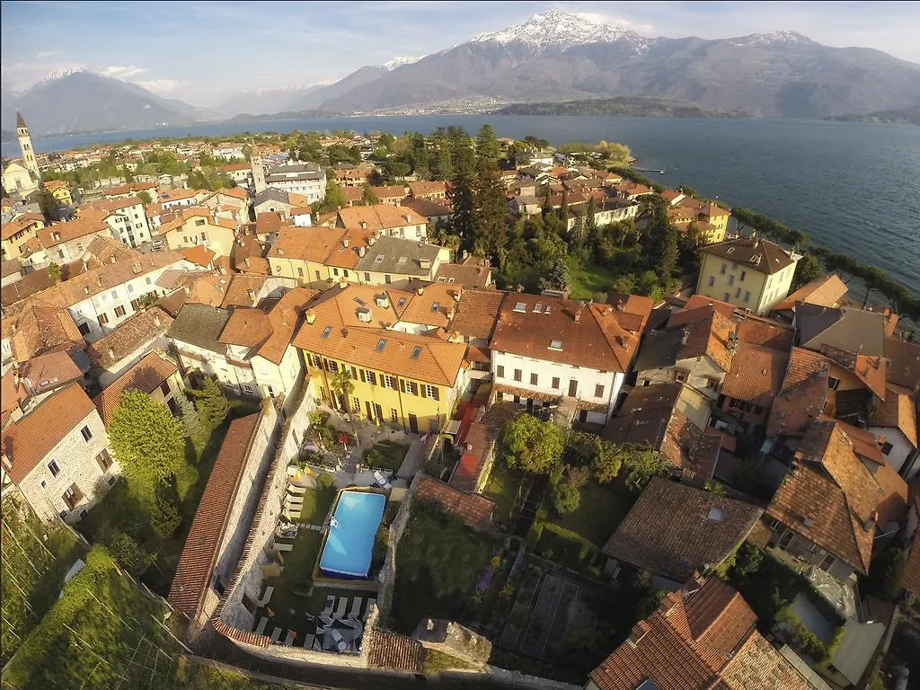 Villa Vinicia, Pool, Jacuzzi, Airco Domaso Guest house