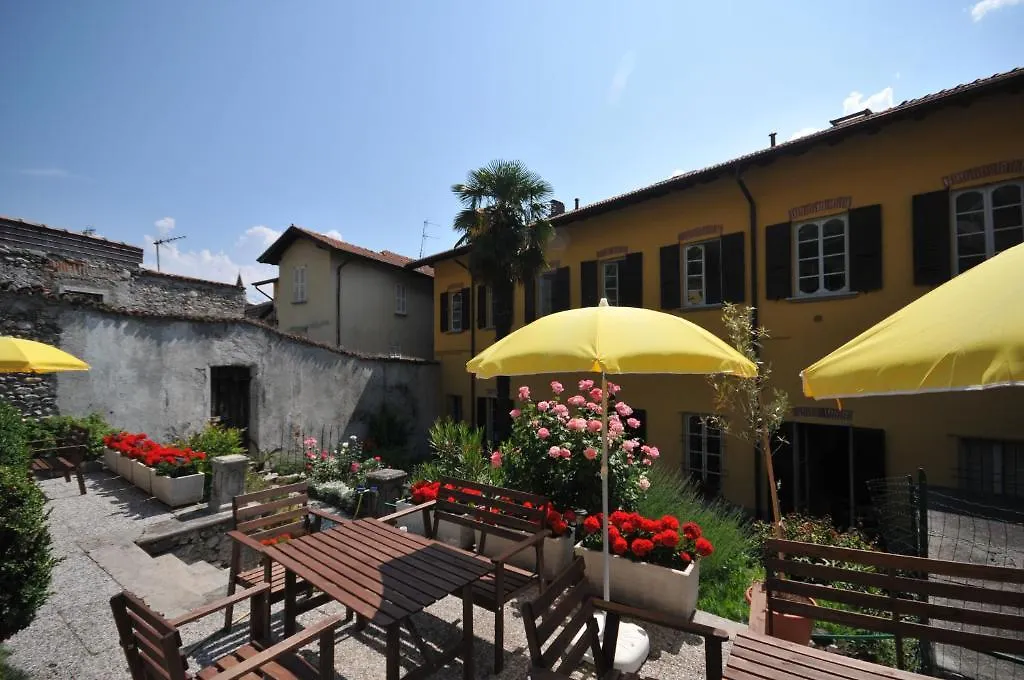 Villa Vinicia, Pool, Jacuzzi, Airco Domaso