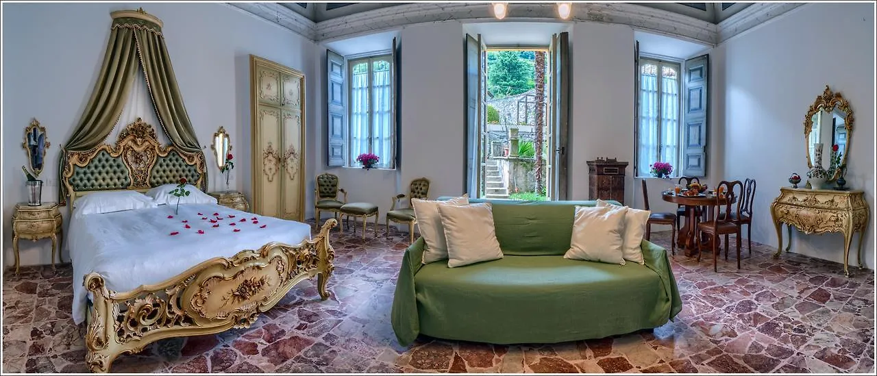 Villa Vinicia, Pool, Jacuzzi, Airco Domaso 0*,  Italy