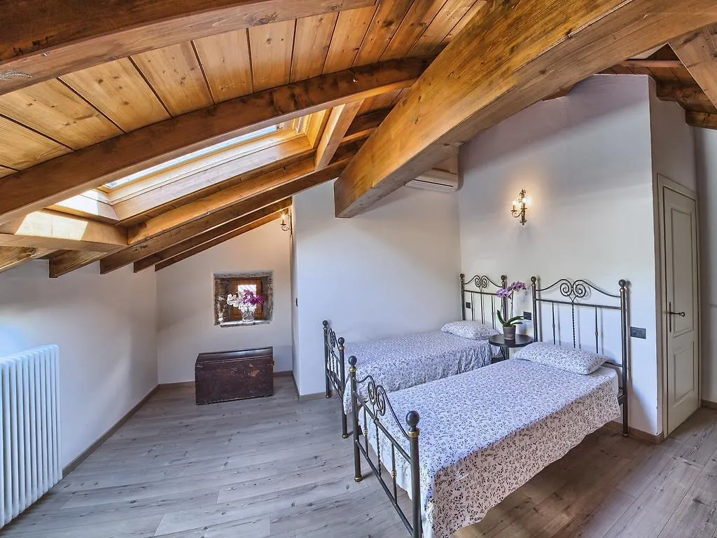 Villa Vinicia, Pool, Jacuzzi, Airco Domaso 0*,  Italy