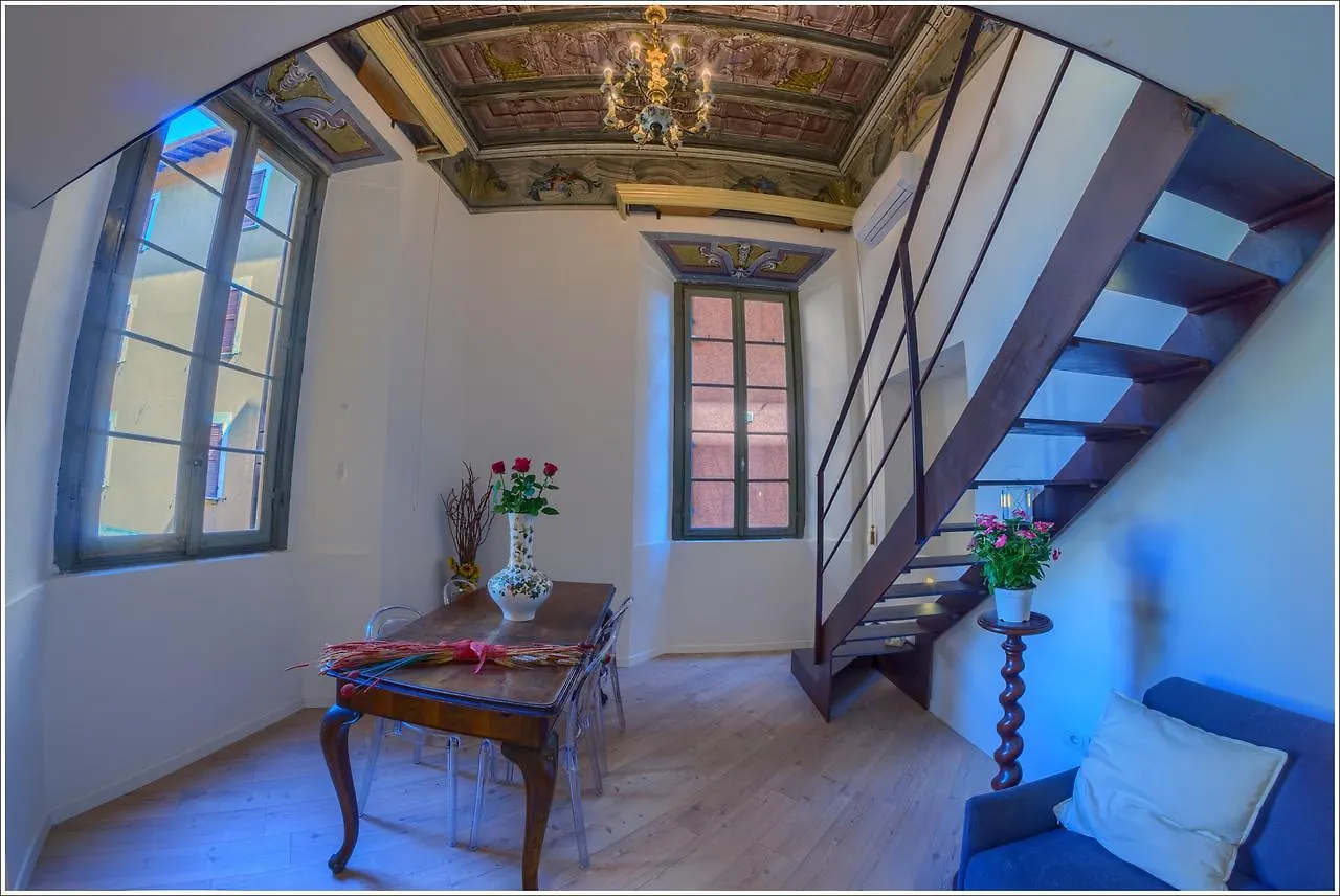 Villa Vinicia, Pool, Jacuzzi, Airco Domaso 0*,  Italy