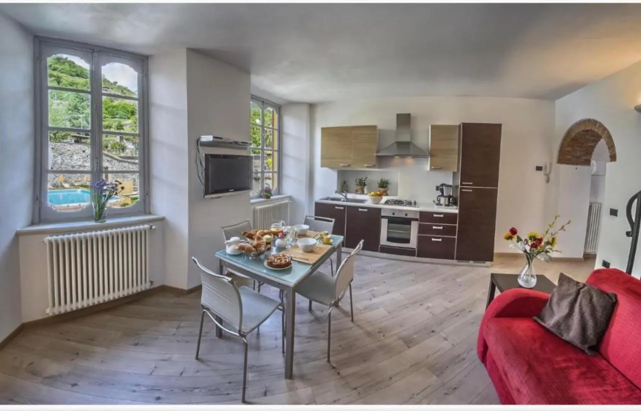 Villa Vinicia, Pool, Jacuzzi, Airco Domaso 0*,
